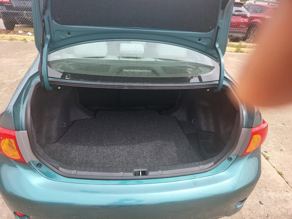 2010 TOYOTA COROLLA